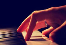 赫罗纳客场抗争力强，险胜对手